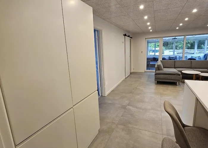 Modern marina * Klovborg